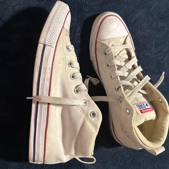 “Chuck Taylor” converse all stars size 9 - Picture 7 of 12